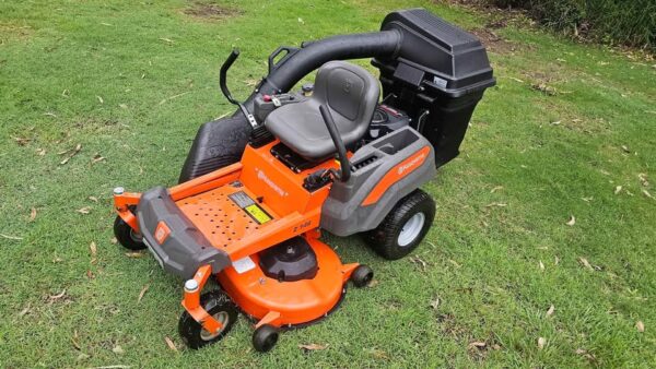 Used Husqvarna Z146 Zero Turn Mower