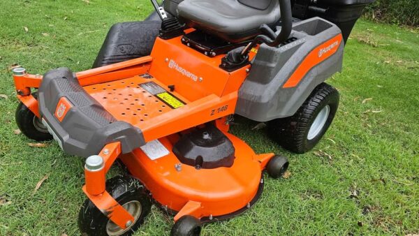 Used Husqvarna Z146 Zero Turn Mower - Image 6