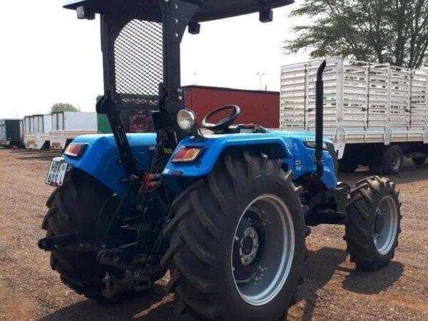 Pre-owned 2023 Landini Solis 4X4WD - Image 5