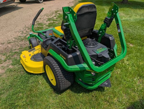 2021 John Deere Z530R Ride-on Mower - Image 4